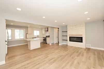 4329 S 275 W, Washington Terrace, UT 84405 - Photo 8