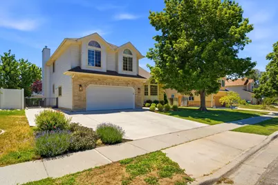 2154 E New Horizon Dr, Sandy, UT 84093 - Photo 56
