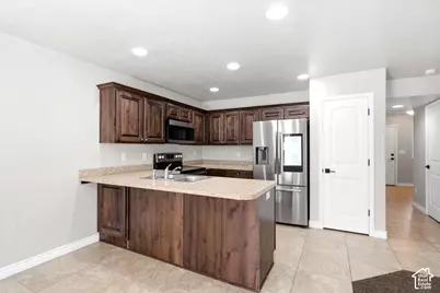 2384 S Knights Way, West Haven, UT 84401 - Photo 4