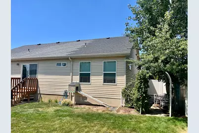 2581 W 1890 N, Clinton, UT 84015 - Photo 26