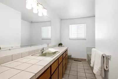 2085 N 1250 E, North Logan, UT 84341 - Photo 18