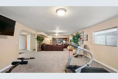 2286 E Cedar Dr, Eagle Mountain, UT 84005 - Photo 22