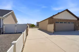 83 S Mustang Ridge Rd, Grantsville, UT 84029 - Photo 32