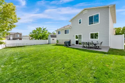 2011 S 2830 W, Syracuse, UT 84075 - Photo 8