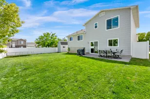 2011 S 2830 W, Syracuse, UT 84075 - Photo 8