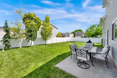 2011 S 2830 W, Syracuse, UT 84075 - Photo 6