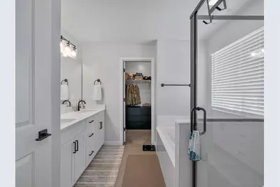 3062 S 2425 W, Syracuse, UT 84075 - Photo 8