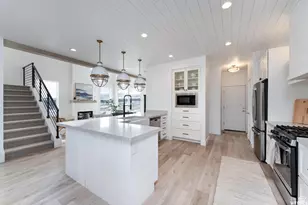 7576 S Clipper Hill Rd W, West Jordan, UT 84081 - Photo 8