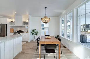 7576 S Clipper Hill Rd W, West Jordan, UT 84081 - Photo 14