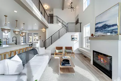 7576 S Clipper Hill Rd. W #401, West Jordan, UT 84081 - Photo 2