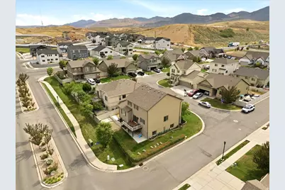 6563 S Grayline Ct W, West Valley, UT 84119 - Photo 30