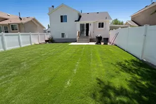 3042 W 8565 S, West Jordan, UT 84088 - Photo 20