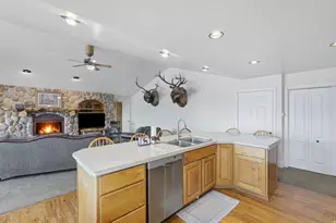 6643 W 5900 S, Hooper, UT 84315 - Photo 10