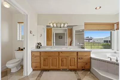 6643 W 5900 S, Hooper, UT 84315 - Photo 28