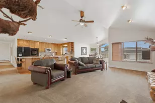 6643 W 5900 S, Hooper, UT 84315 - Photo 8