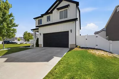 166 N Diamond Back Dr, Saratoga Springs, UT 84045 - Photo 2