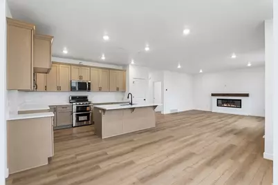 1591 S 960 W #154, Provo, UT 84601 - Photo 8