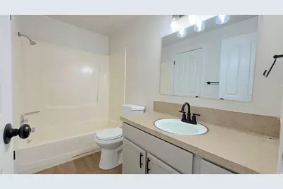 731 S 1650 E #B, Clearfield, UT 84015 - Photo 16