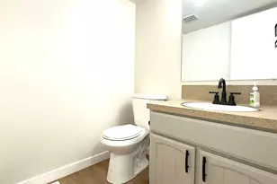 731 S 1650 E, Clearfield, UT 84015 - Photo 8
