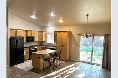 95 N 4250 W, Cedar City, UT 84720 - Photo 6