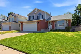431 W Creekside Ln, Kaysville, UT 84037 - Photo 1