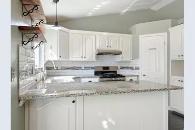 431 W Creekside Ln, Kaysville, UT 84037 - Photo 14