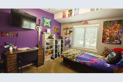 823 E Creekside Dr S, Layton, UT 84041 - Photo 20