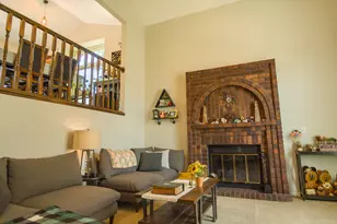 823 E Creekside Dr S, Layton, UT 84041 - Photo 8