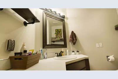 823 E Creekside Dr S, Layton, UT 84041 - Photo 22