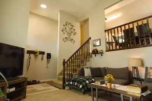 823 E Creekside Dr S, Layton, UT 84041 - Photo 10