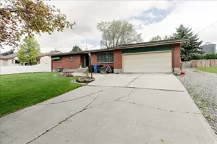 69 S Main St, Clarkston, UT 84305 - Photo 4