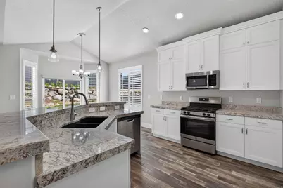806 W Valley Vista Way, Lehi, UT 84048 - Photo 16