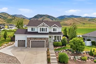 338 S Windy Ridge Dr E, Smithfield, UT 84335 - Photo 2