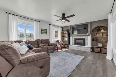 415 S 200 W, Fillmore, UT 84631 - Photo 14