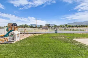 415 S 200 W, Fillmore, UT 84631 - Photo 36