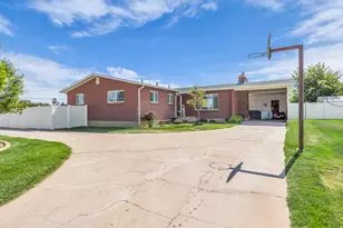 415 S 200 W, Fillmore, UT 84631 - Photo 4