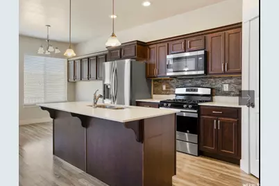 4364 W Bronson Ln S, Herriman, UT 84096 - Photo 4