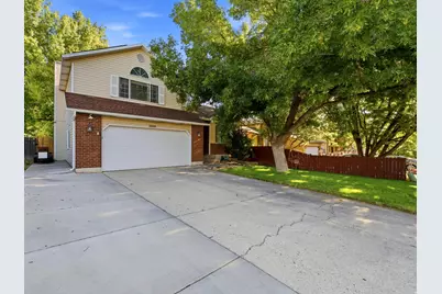 5016 W Shooting Star Ave, West Jordan, UT 84081 - Photo 2