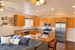 1518 W River Willow Ct, Bluffdale, UT 84065 - Photo 28