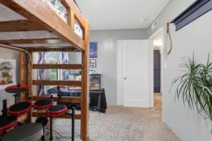 5527 S 4270 W, Kearns, UT 84118 - Photo 14