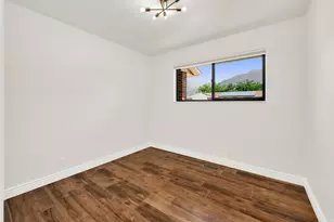 11530 S Jordan Point Dr, Sandy, UT 84092 - Photo 20