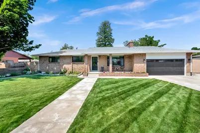 11530 S Jordan Point Dr, Sandy, UT 84092 - Photo 1