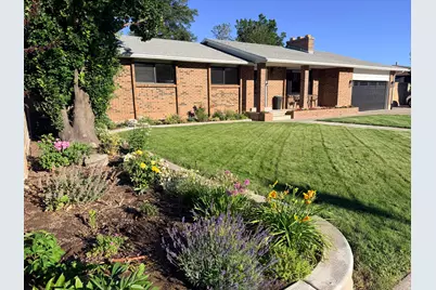 11530 S Jordan Point Dr, Sandy, UT 84092 - Photo 2