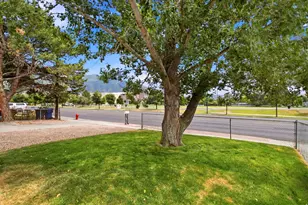 877 E 10600 S, Sandy, UT 84094 - Photo 6