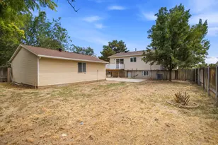 877 E 10600 S, Sandy, UT 84094 - Photo 34