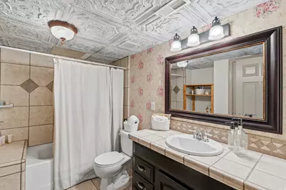 1927 E Bear Creek Dr S, Draper, UT 84020 - Photo 38