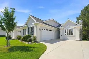 178 Country Springs Dr, Bountiful, UT 84010 - Photo 2