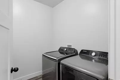 696 N 380 W, Vineyard, UT 84059 - Photo 8