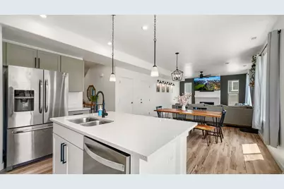 699 W 900 S, Springville, UT 84663 - Photo 8