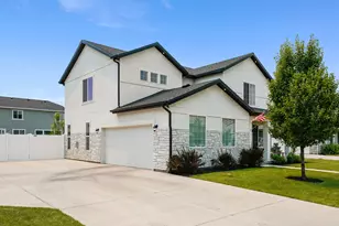 699 W 900 S, Springville, UT 84663 - Photo 2